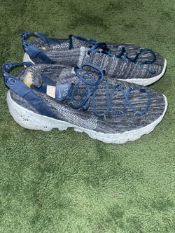 Nike Space Hippie 04