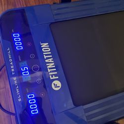 FitNation Slimline Folding Treadmill w/ Remote – Works Great