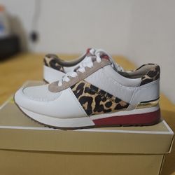 Michael Kors Women's White and Leopard Sneakers Size US 7 M