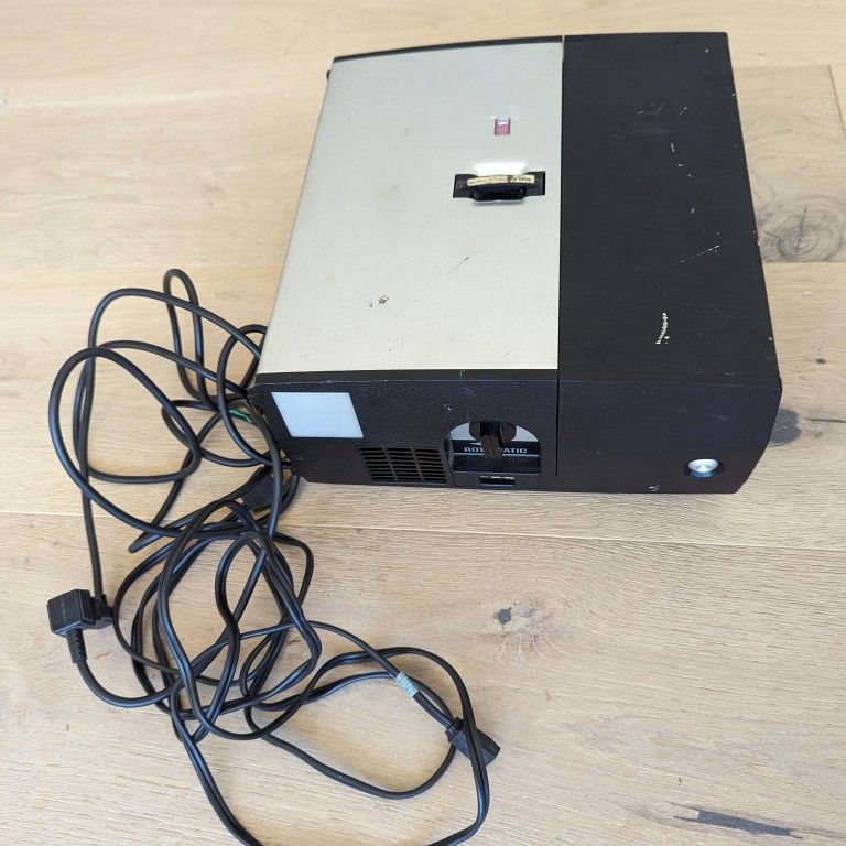 Sawyers Rotomatic Slide Projector 737AQ Working