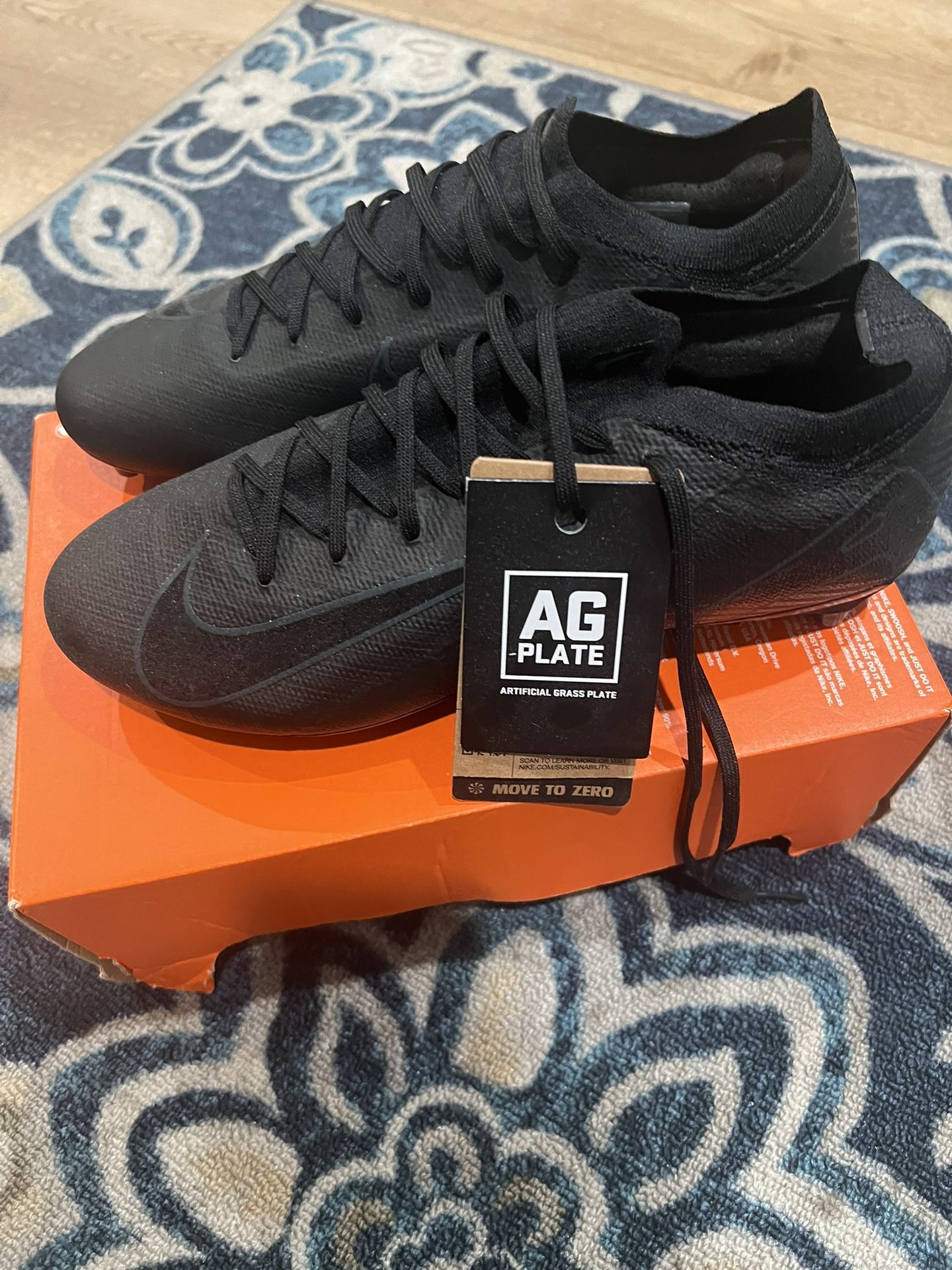 Black nike zoom vapor 16 pro Artificial Grass