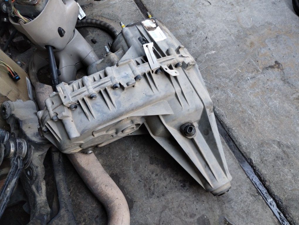 FullTime 4x4 or AWD Transfer Cases off 0102 and 0306 Denali and