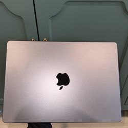 MacBook M4 512 GB