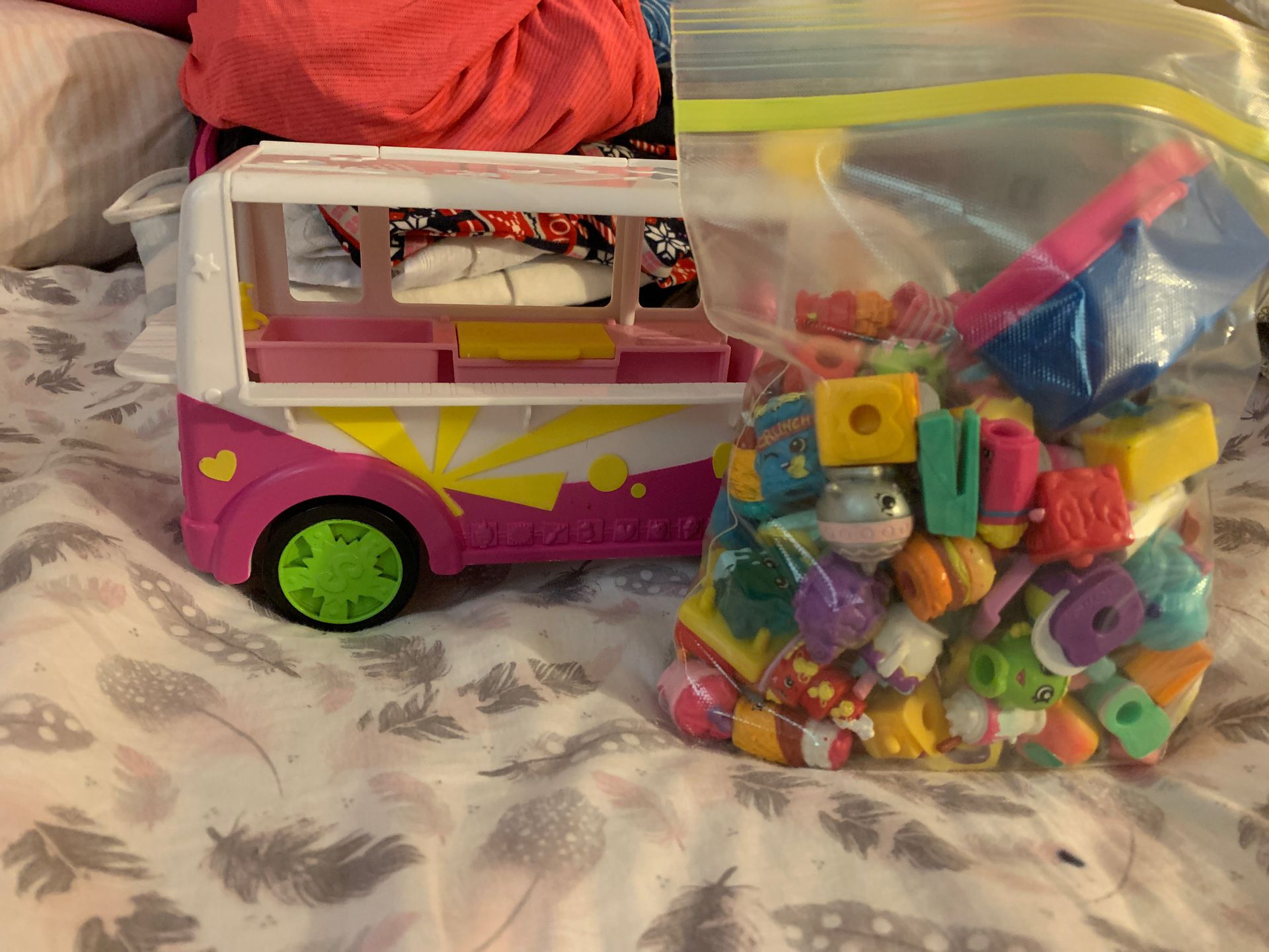 Shopkins car and toys.