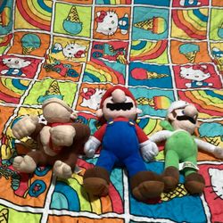 Mario Bros And Donkey Kong Plushes Lot Of 3