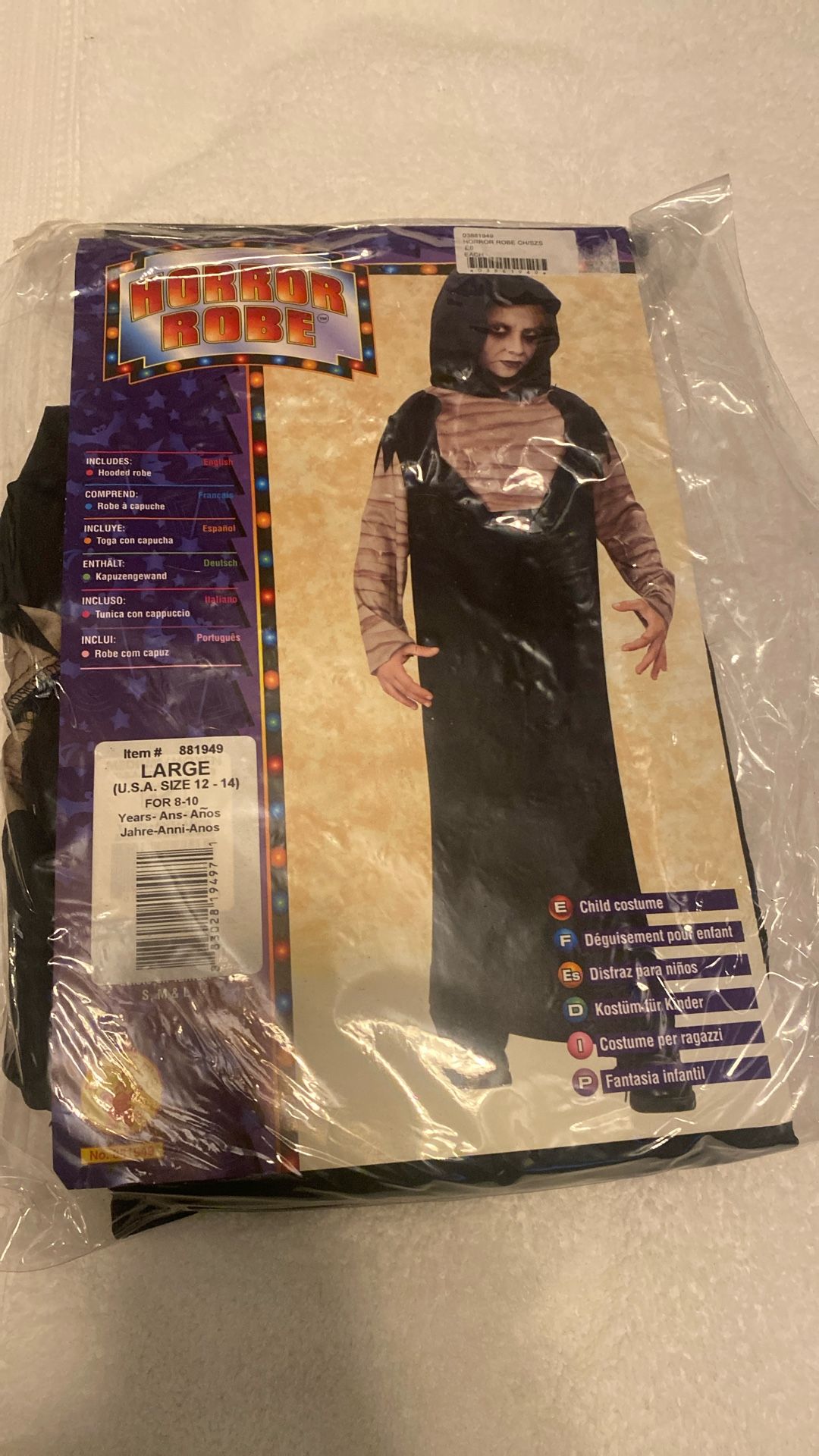 Horror Robe Size Large (12-14)