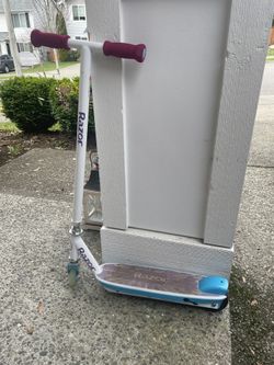Razor Techno Electric Scooter 