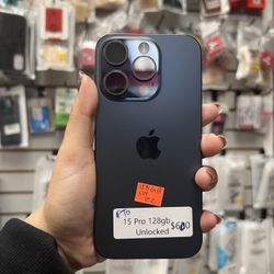 Factory Unlocked Iphone 15 pro 128 gb comes with store warranty 