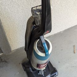 Bissell Upright Vacuum 