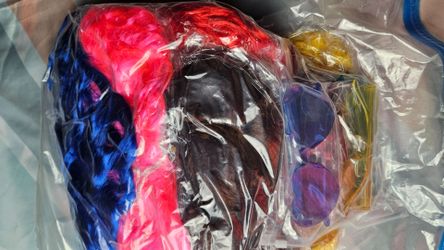 8 color WIGS