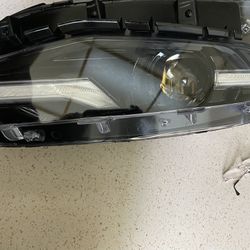 2019-22 Chevy Camaro 1LT  Passenger Headlights  Thumbnail