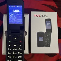 $40 🔥 Unlocked 🔥 TCL Flip Go Phone