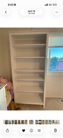 Bookshelf