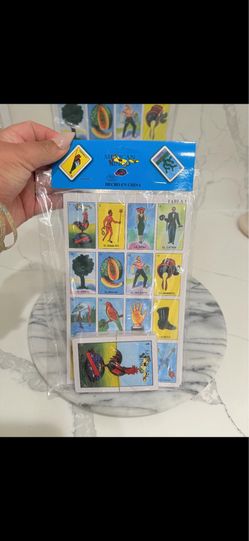 6 Dollars new Playset toy