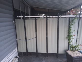 Privacy screening