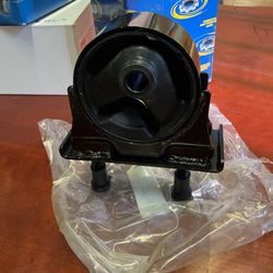 Engine Mount Toyota