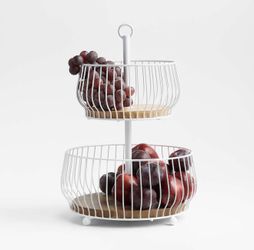 Cora White and Wood 2-Tier Fruit Basket. Pre-owned In Great Condition 