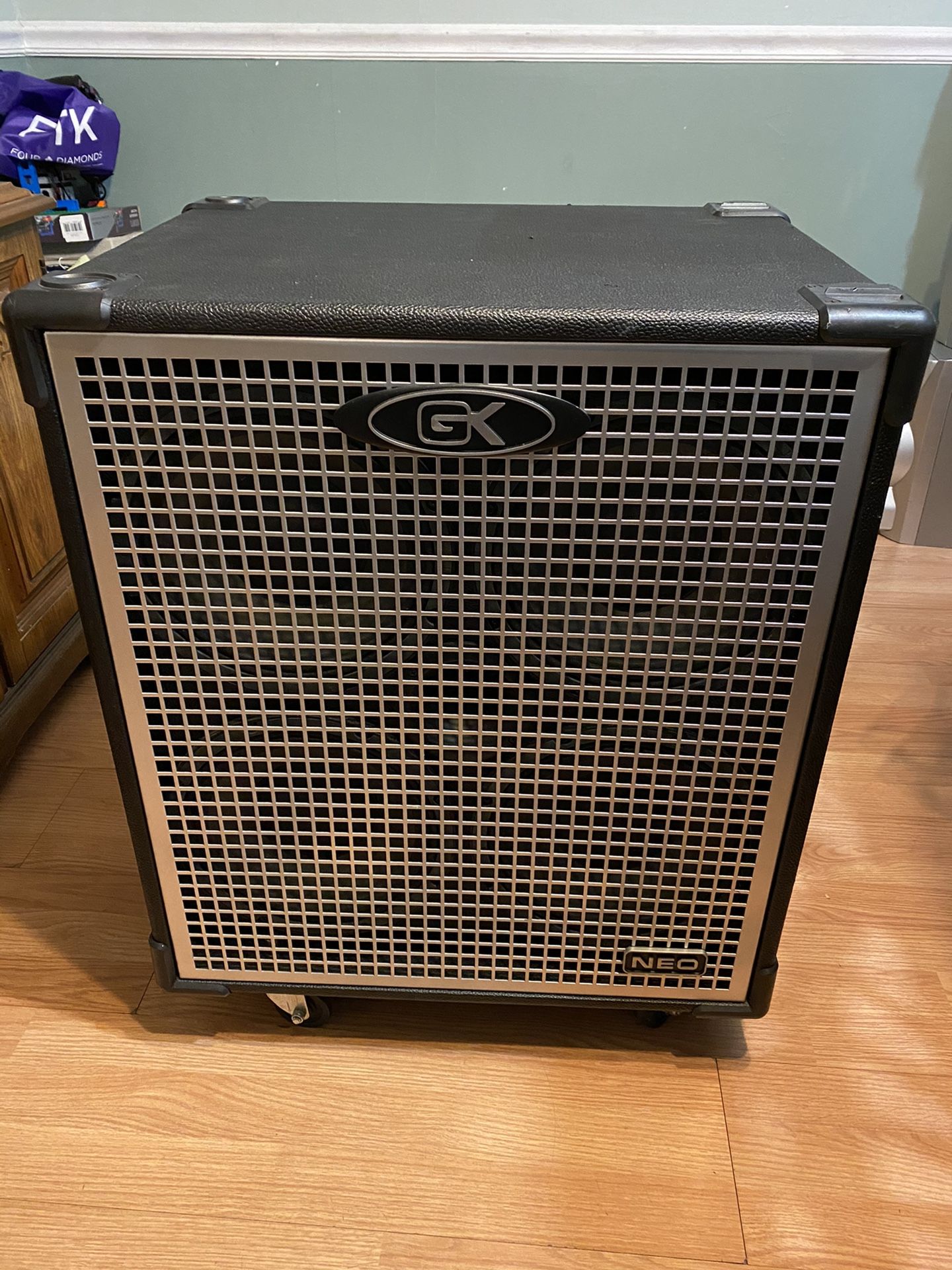 Neo GK Gallien Krueger Bass Amp