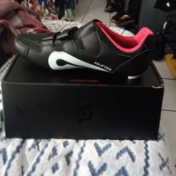 Peloton Cycling Shoes New