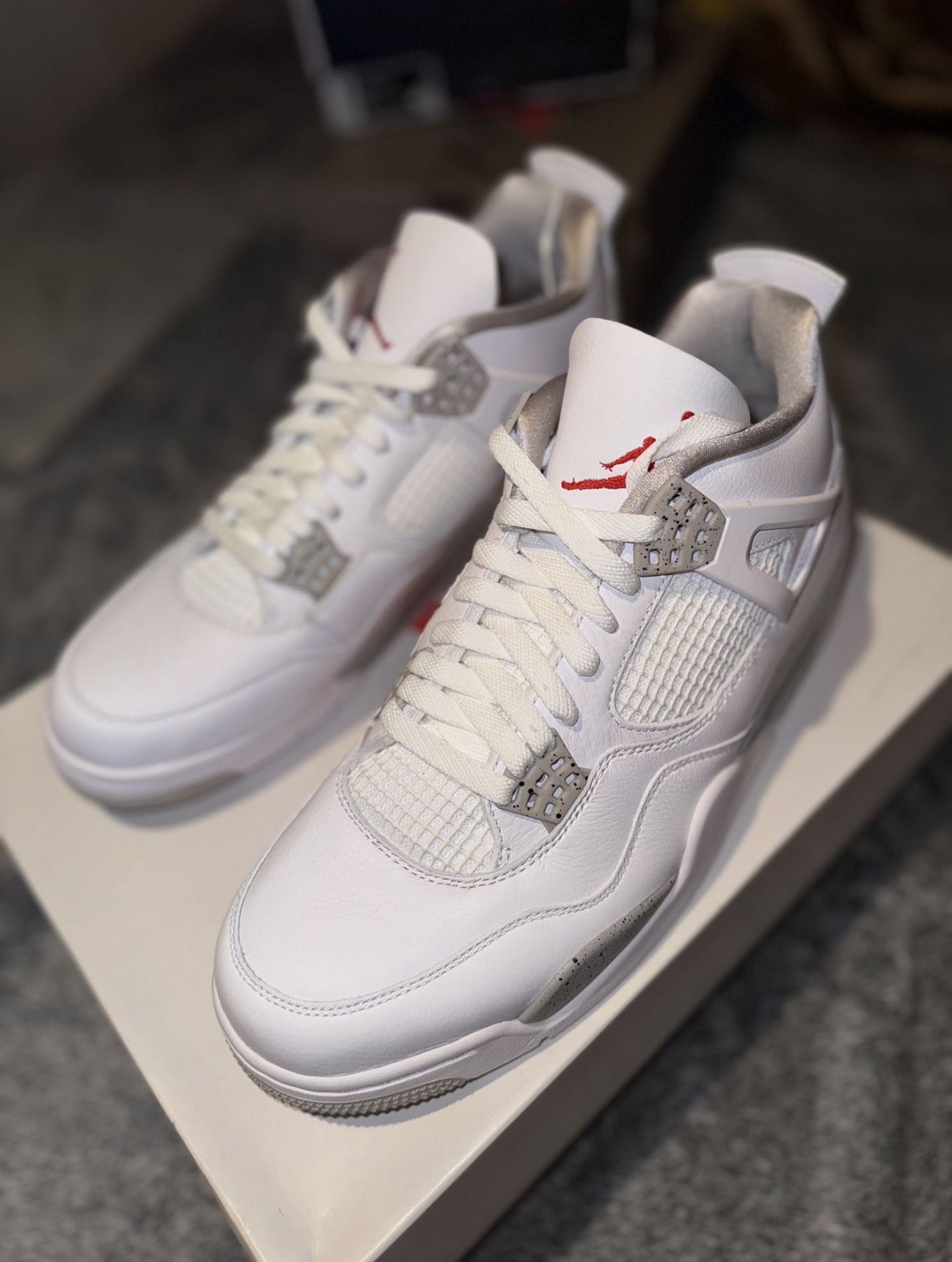 SZ 12 JORDAN 4 WHITE OREO