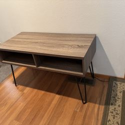 BEAUTIFUL TV STAND