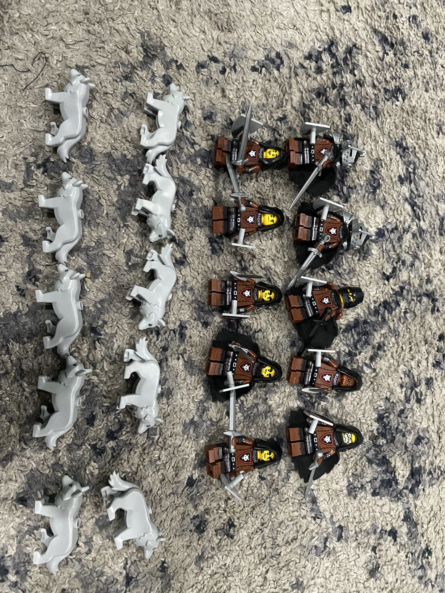 Lego Wolfpack Beast master 