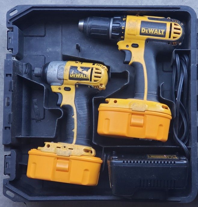 Dewalt 18V Drill And Driver Set