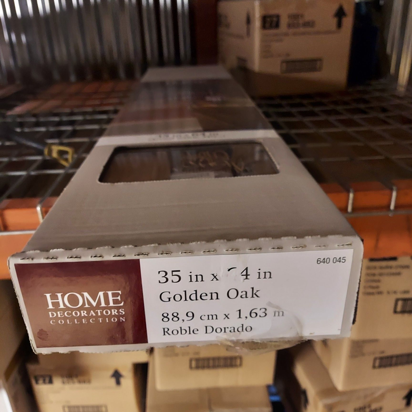 Real wood blinds. Have 30 new boxes.