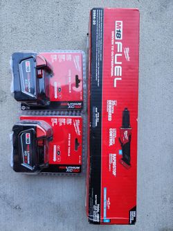 Milwaukee tools