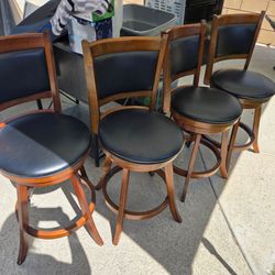 4 counter top chairs