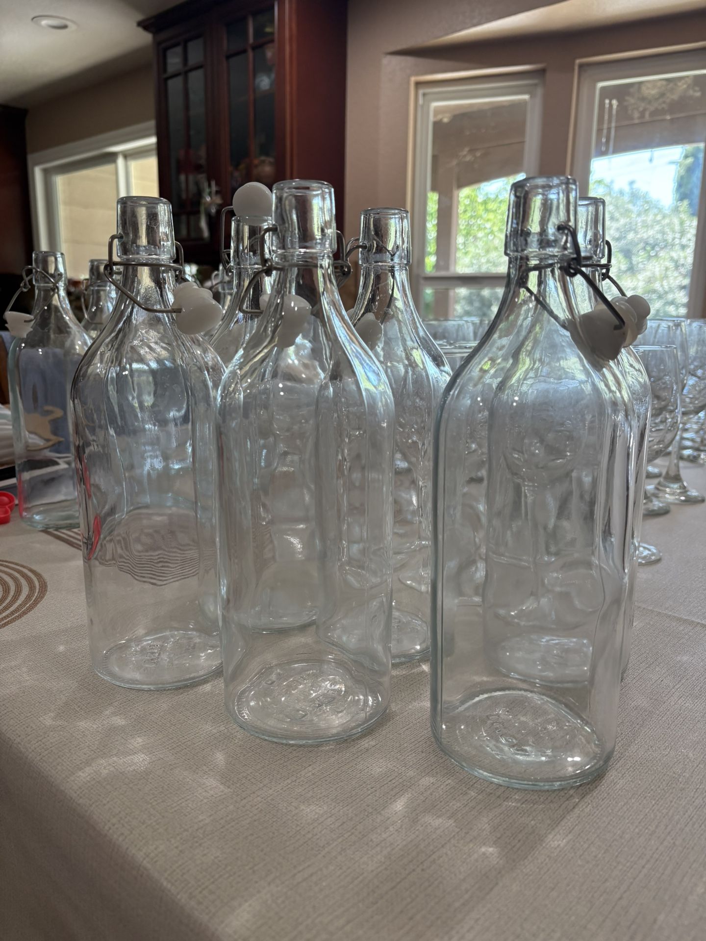 Clear Glass Bottles With Swing Tops