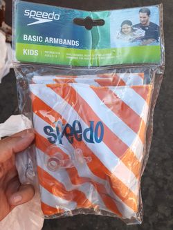 Arm band floties