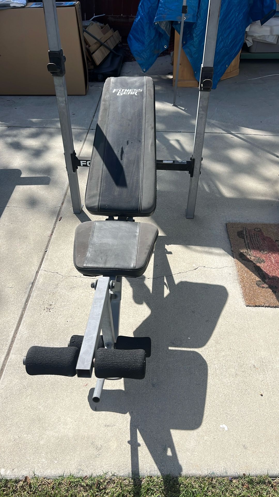 Free weight bench