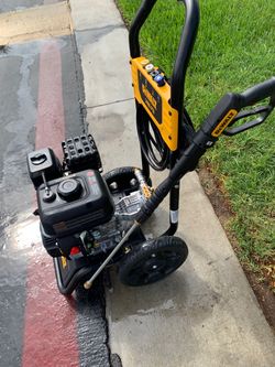 PRESSURE WASHER 3400 Psi