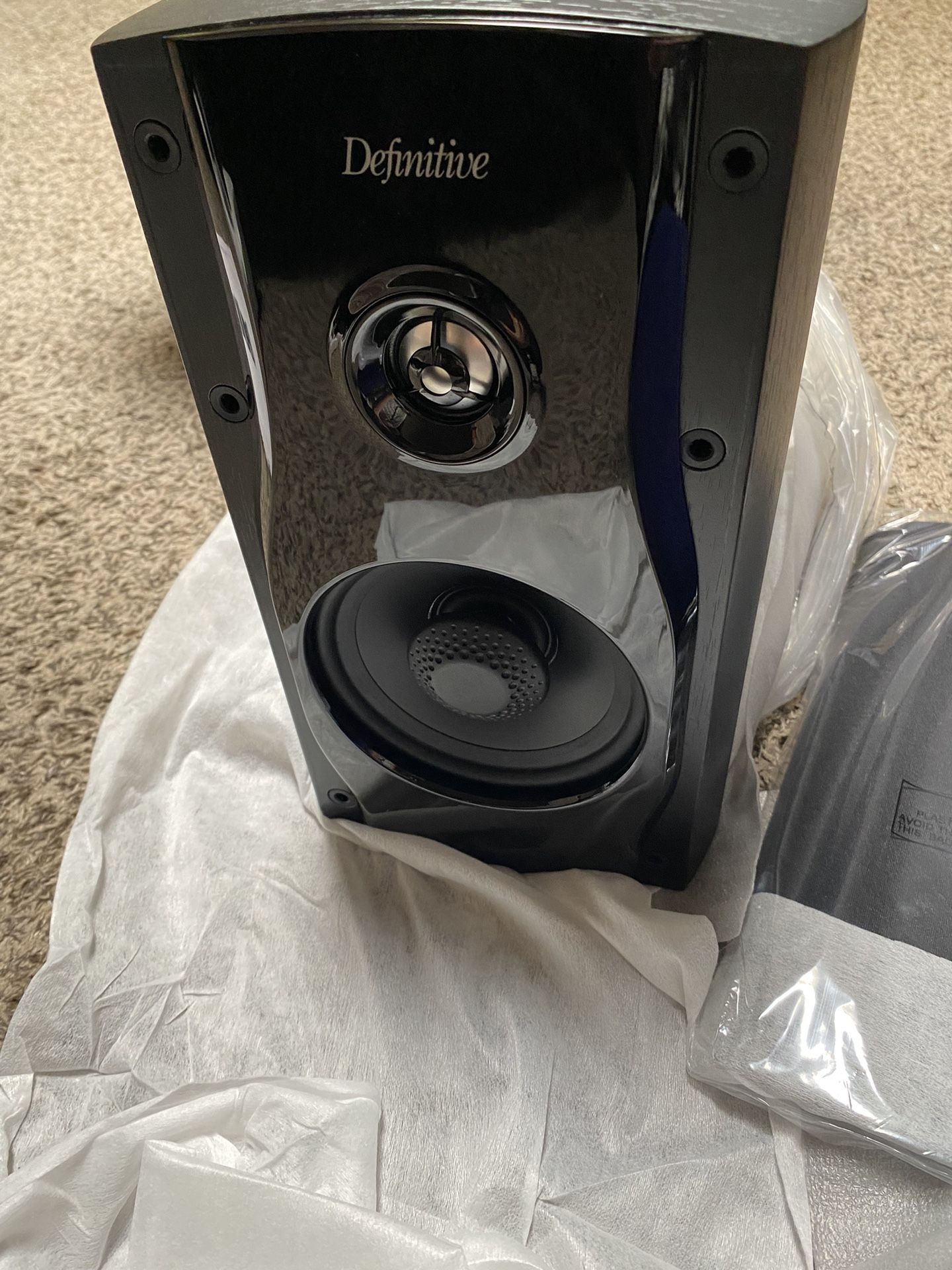 Definitive Technology Studio Monitor 45 Shelf / Stand Monitor