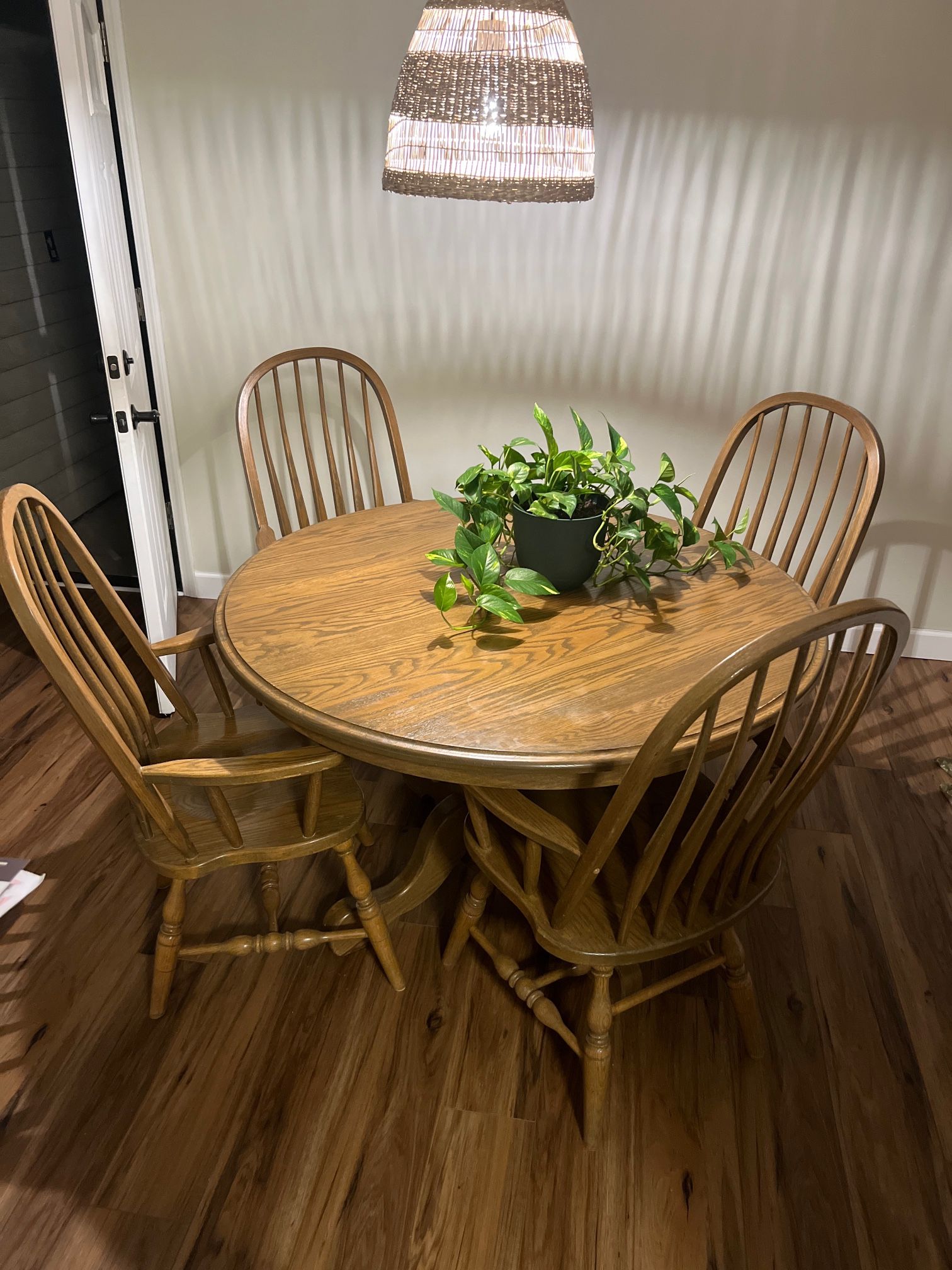 Table And Chairs 