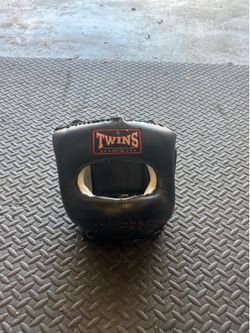 Boxing head gear