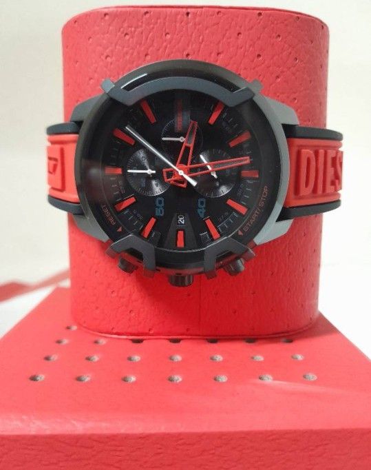 Griffed 48mm Men´s Watch with Silicone Band