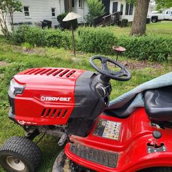Troy Built 2019 7 Speed Riding Mower