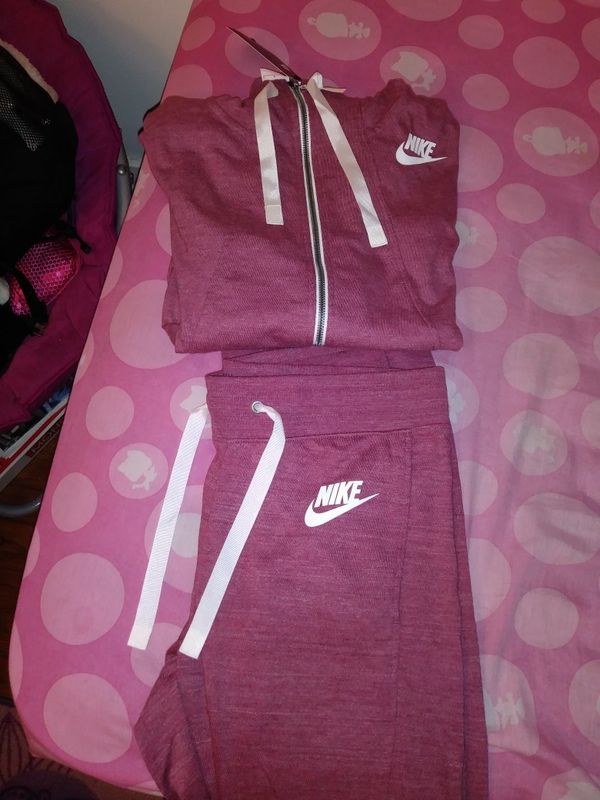 nike womens sweatsuit sale