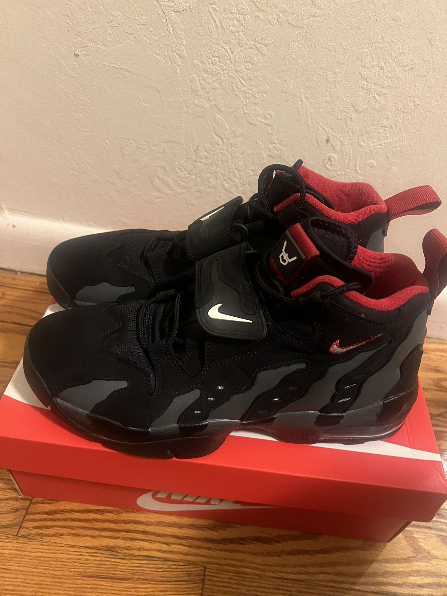 Size 10 Deion Sanders Nike’s For Sale 60