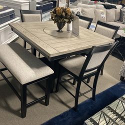 Beautiful wood dining set! $999 🤎✅✨