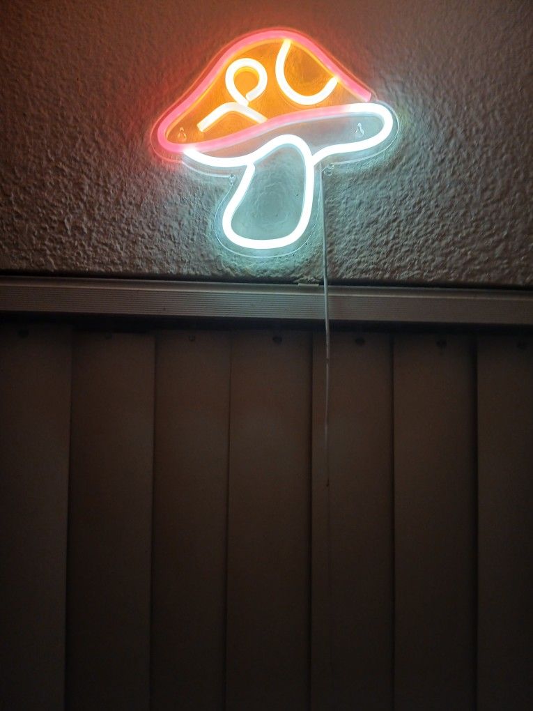 Mushroom Light