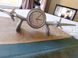 Frank Saraparilla 1980's  Aviation-Themed Alarm Clock