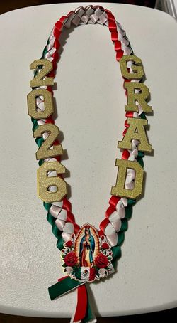 Graduation lei