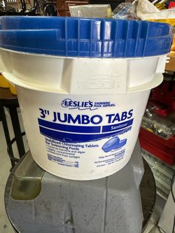Chlorine tabs 3”. 18 per bucket