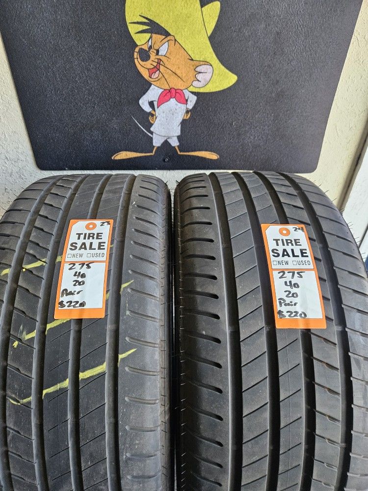 275/40/20 Bridgestone Tires (2)