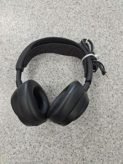STEELSERIES Arctis Nova Pro Headset (W/Accessories)
