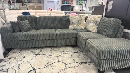 LAST ONE MUST GO NOW $899