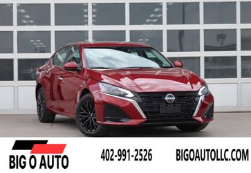 2025 Nissan Altima